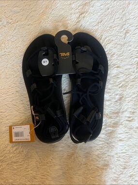 Teva Infinity Black Sandals
